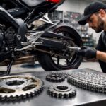 découvrez quand et pourquoi il est important de changer le kit chaîne de votre moto pour assurer sécurité et performance optimale.