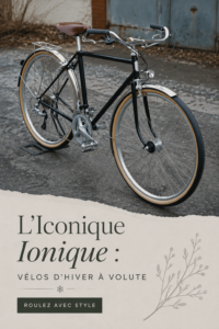 Un beau vélo d'hiver avec des pneus adaptés et une protection contre le froid, prêt pour l'aventure.