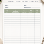 Un carnet d'entretien automobile avec des notes sur les services effectués.
